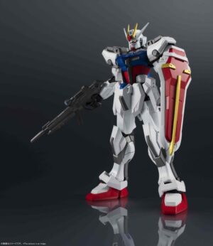 GUNDAM Universe GAT-X105 Strike Gundam