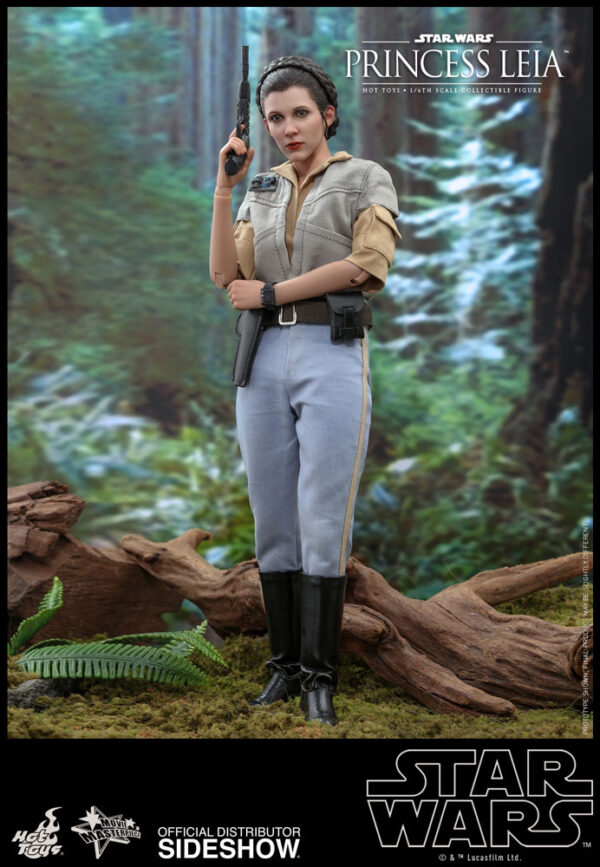 StarWars Princess Leia Hot Toys  Episode VI: Return of the Jedi, NUEVA Y SELLADA 1/6, CON CAJA CAFÉ