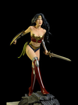 WONDER WOMAN Yamato DC Comics Wonder Woman 1/6 Statue, SEMINUEVO AL 100