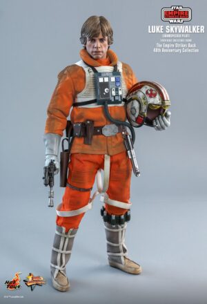 STARWARS Hot Toys Luke Skywalker (Snowspeeder Pilot) 1/6 scale